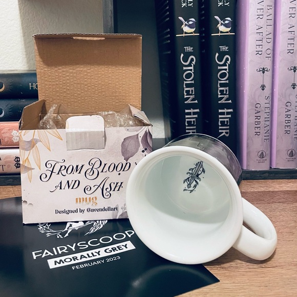 Fairyloot Exclusive WTTCON Full Box Items - Picture 5 of 13